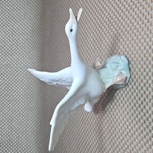 LLADRO GOOSE TAKING FLIGHT #1265 SPAIN